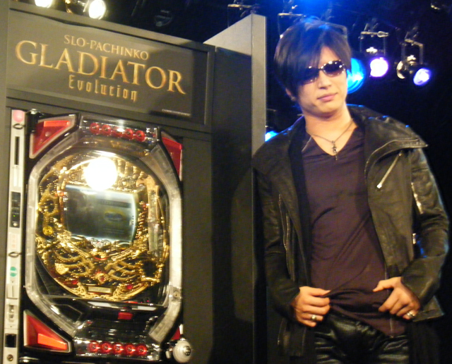 栄店にGackt氏が登場!!