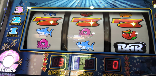 北電子がパチスロ2機種お披露目